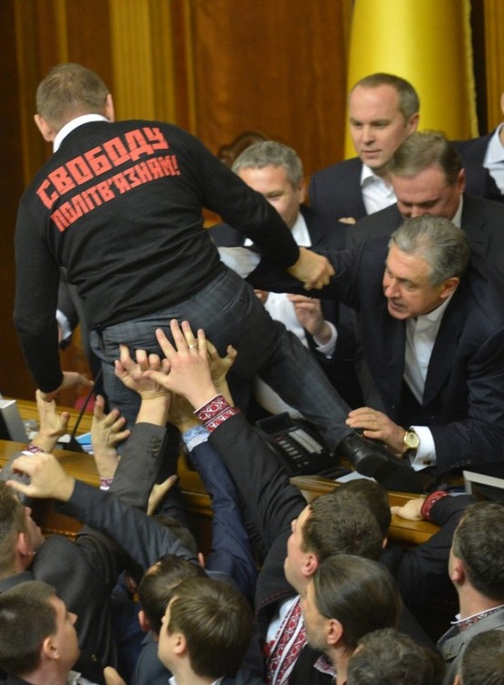 UKRAINE-POLITICS-PARLIAMENT