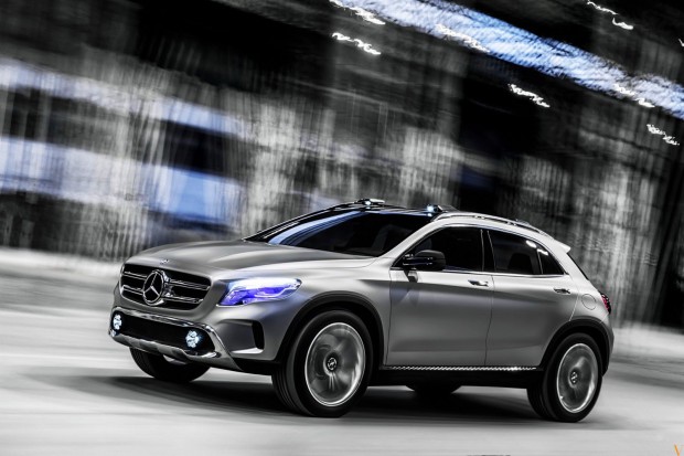 Mercedes-Benz-GLA-342-copy